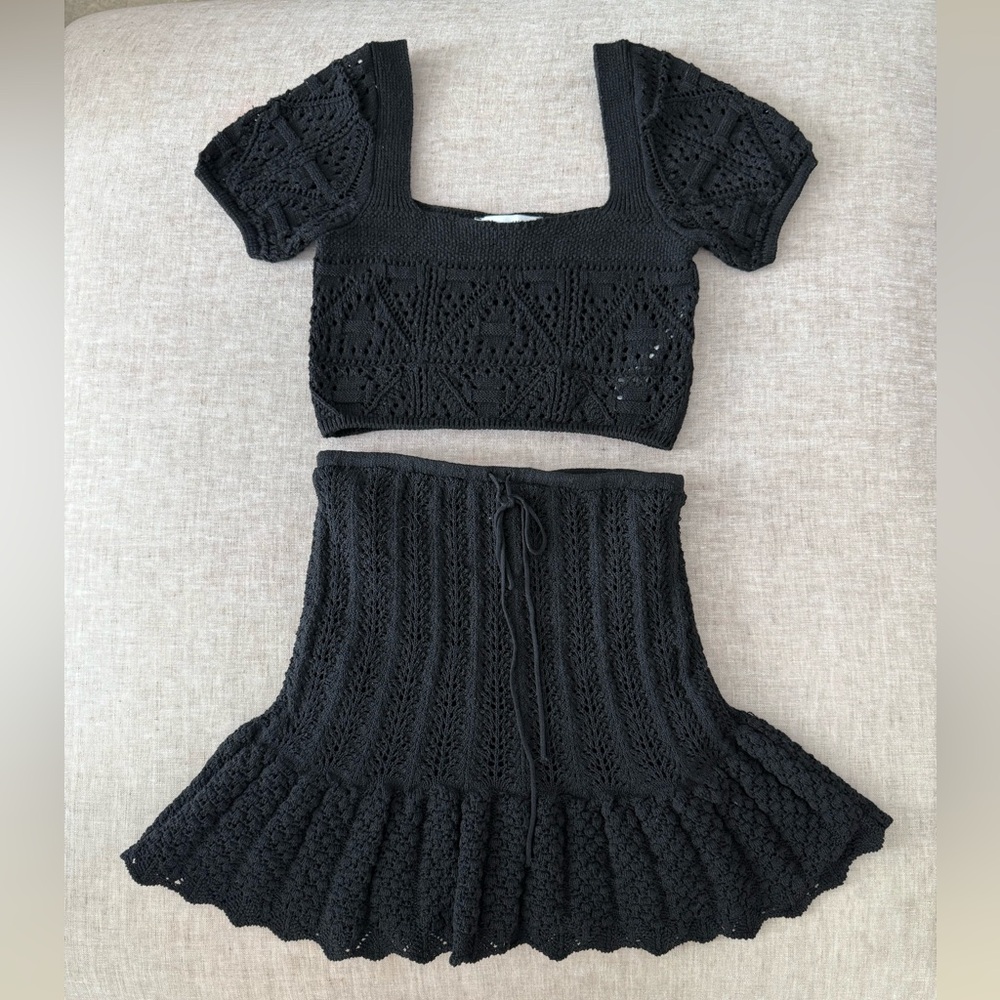 COACHELLA OUTFIT!!! ZARA Black Crochet-knit Top & Skirt Set size S - NWOT